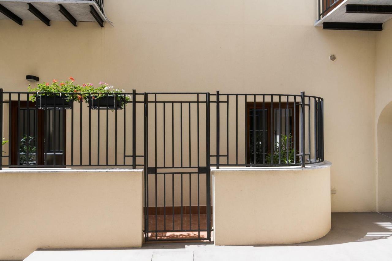 A&G Dimore Di Famiglia - Un Lusso Garbato Palermo Exterior photo